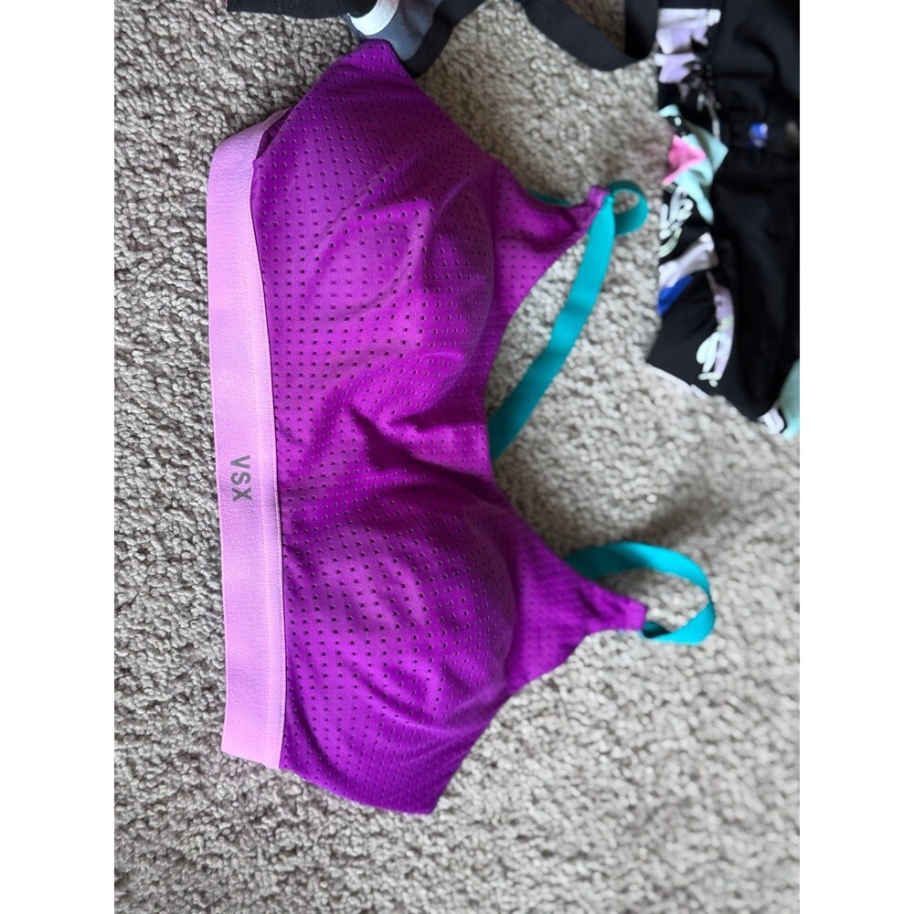 Victoria’s Secret Brand, (VSX) Sports Bras, Women’s Size 32D Athletic Clothing - Picture 2 of 11